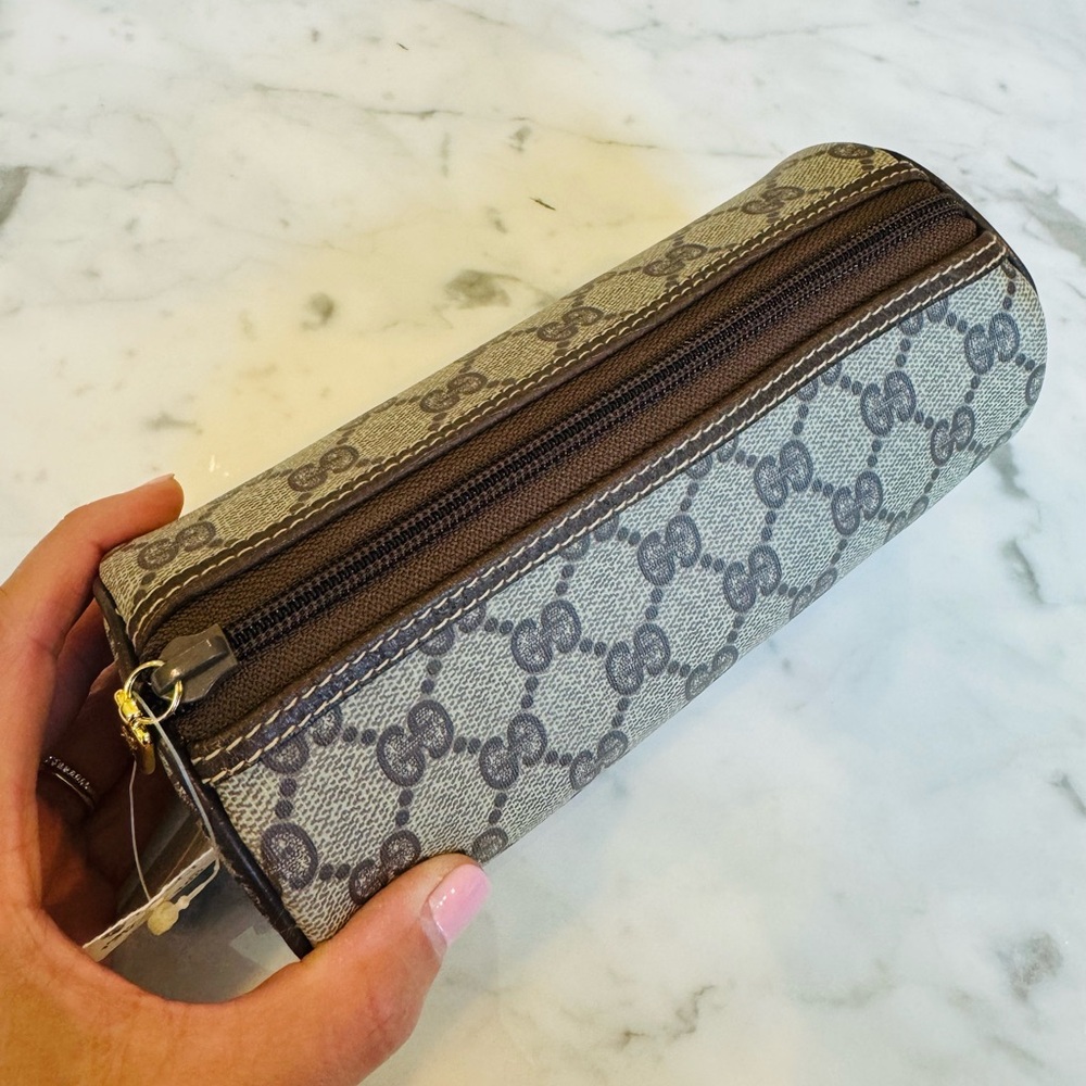 RARE Vintage Unused Gucci Round Makeup Pouch 1980’s in EXCELLENT Condition - Picture 7 of 10